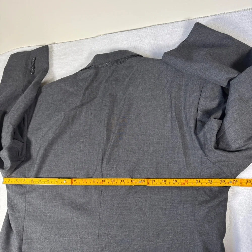 Jos A Bank Suit Blazer Mens 46R Gray   100% Wool 2-Button Single Vent Sport Coat